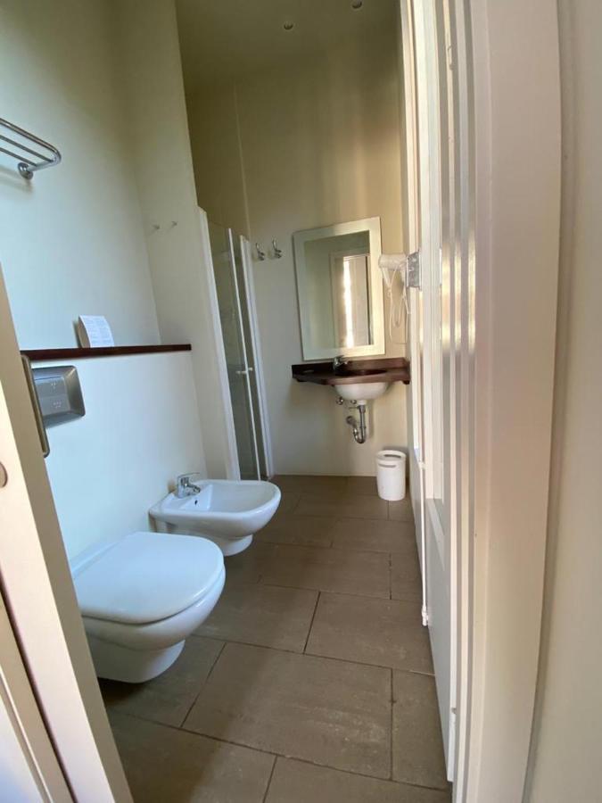 Hotel Kalima Caldes D'Estrach Buitenkant foto