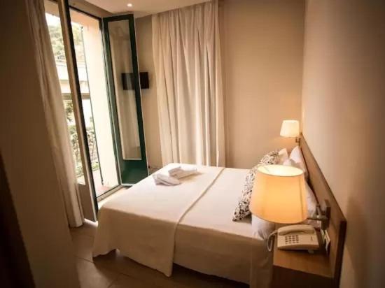 Hotel Kalima Caldes D'Estrach Buitenkant foto